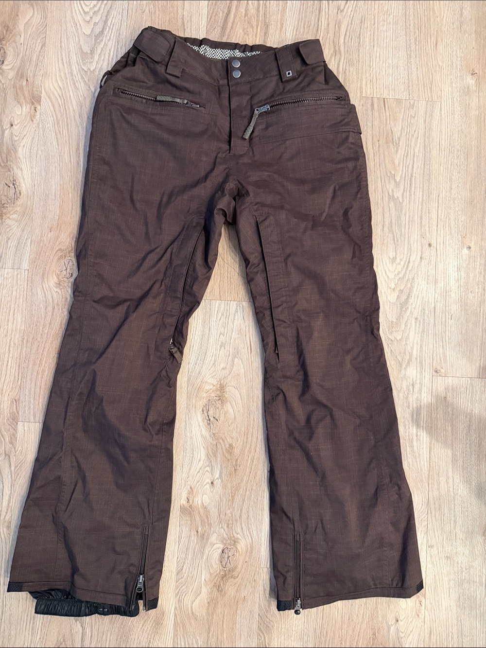 Vans women’s brown snowboard/ski pants
